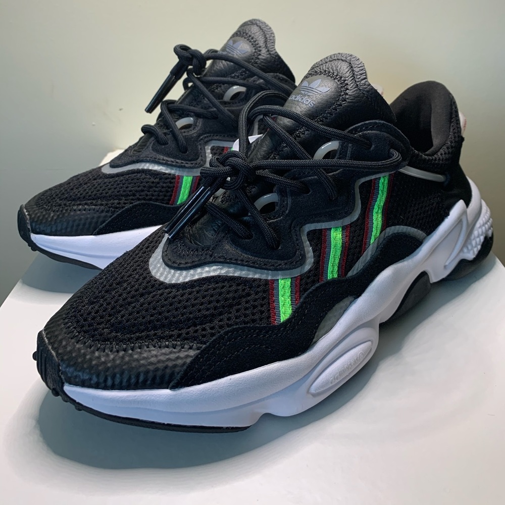 Adidas ozweego - Picture 1 of 13